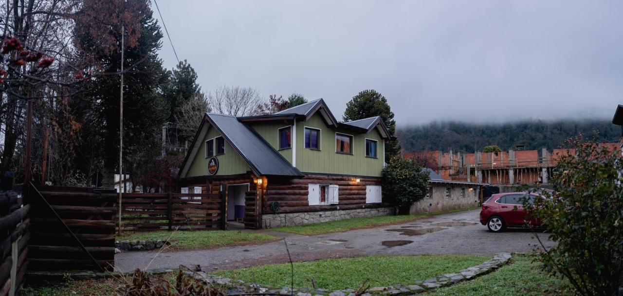 Alhue Patagonia Hostel San Martín de los Andes Eksteriør billede