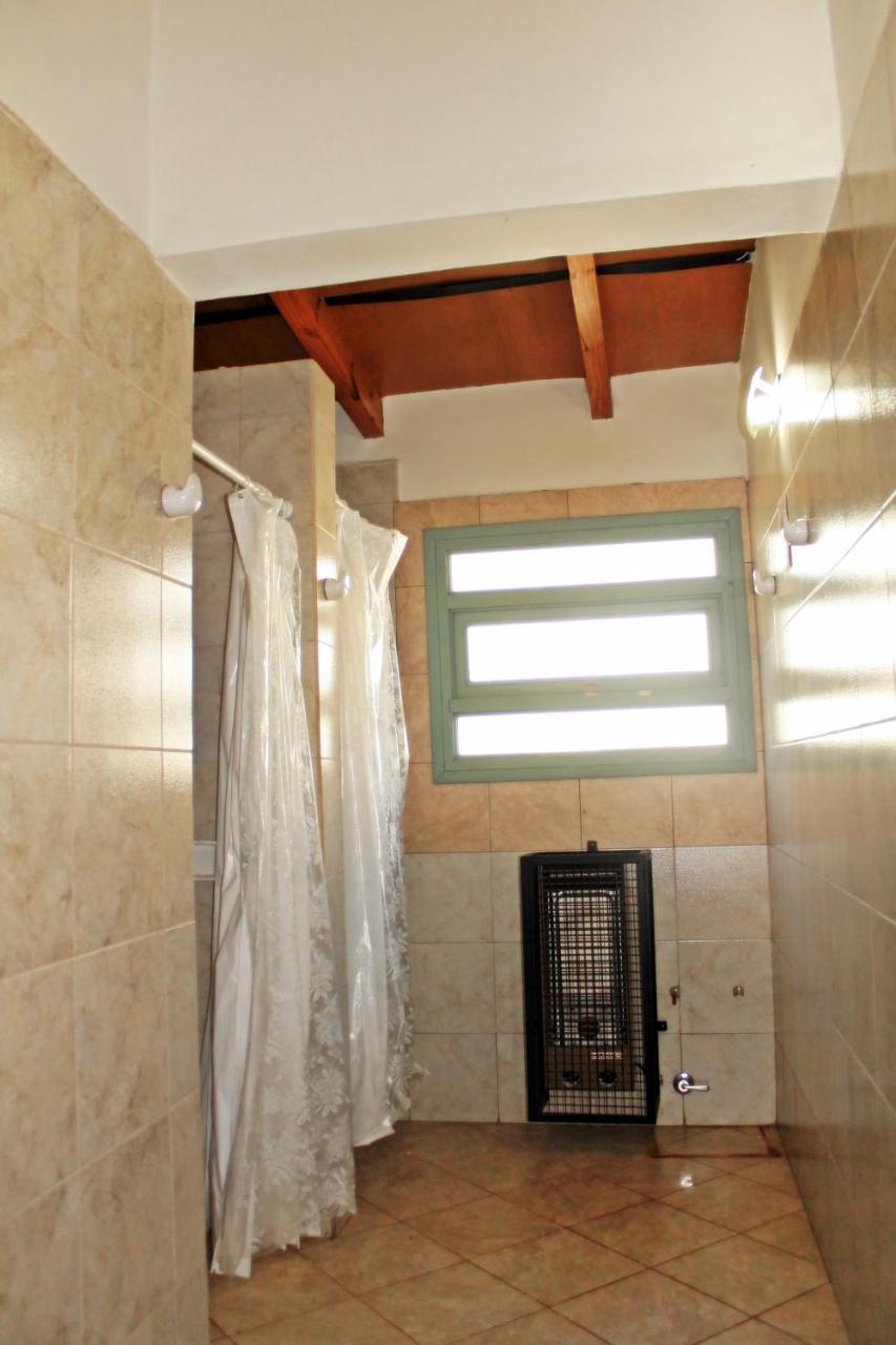 Alhue Patagonia Hostel San Martín de los Andes Eksteriør billede