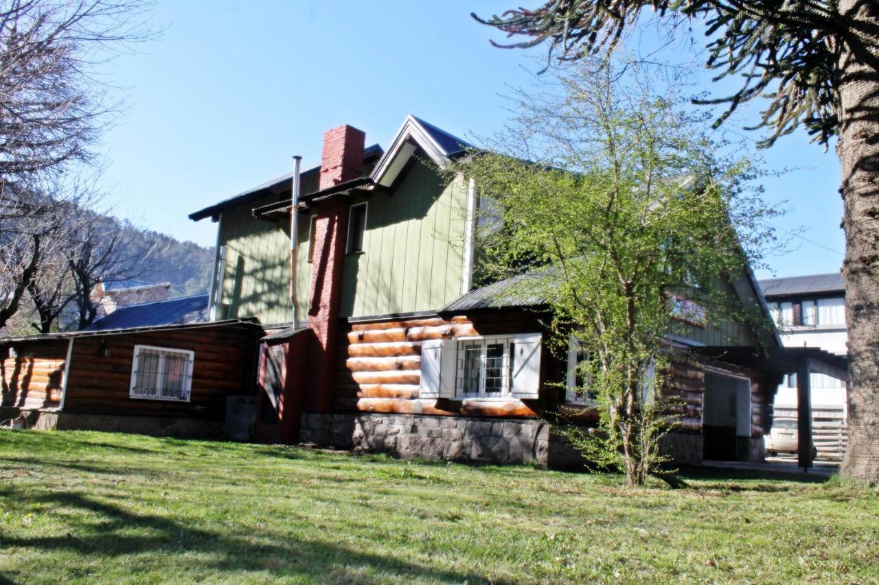 Alhue Patagonia Hostel San Martín de los Andes Eksteriør billede