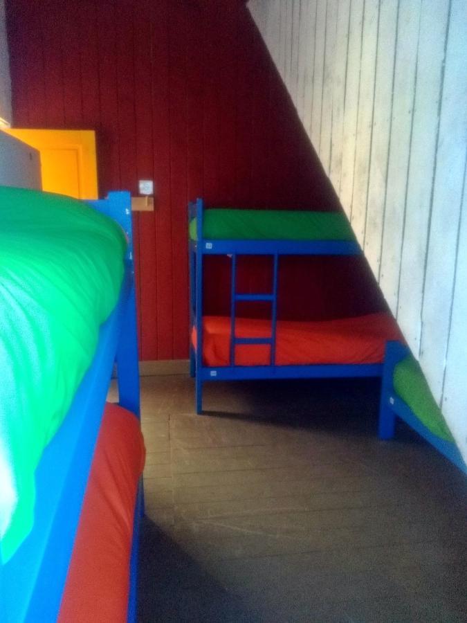 Alhue Patagonia Hostel San Martín de los Andes Eksteriør billede